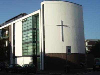 st-andrew-s-waterloo-london